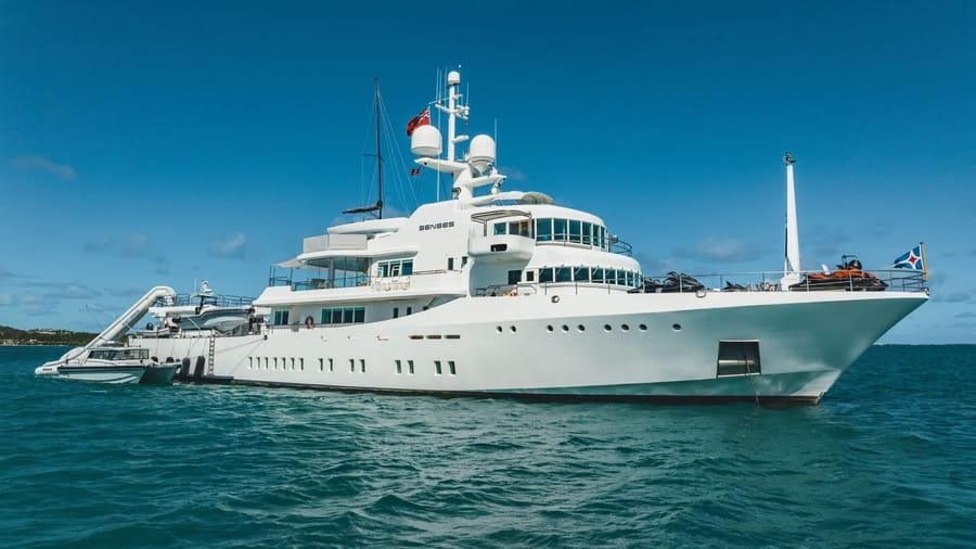 Senses yacht charter in French Polynesia