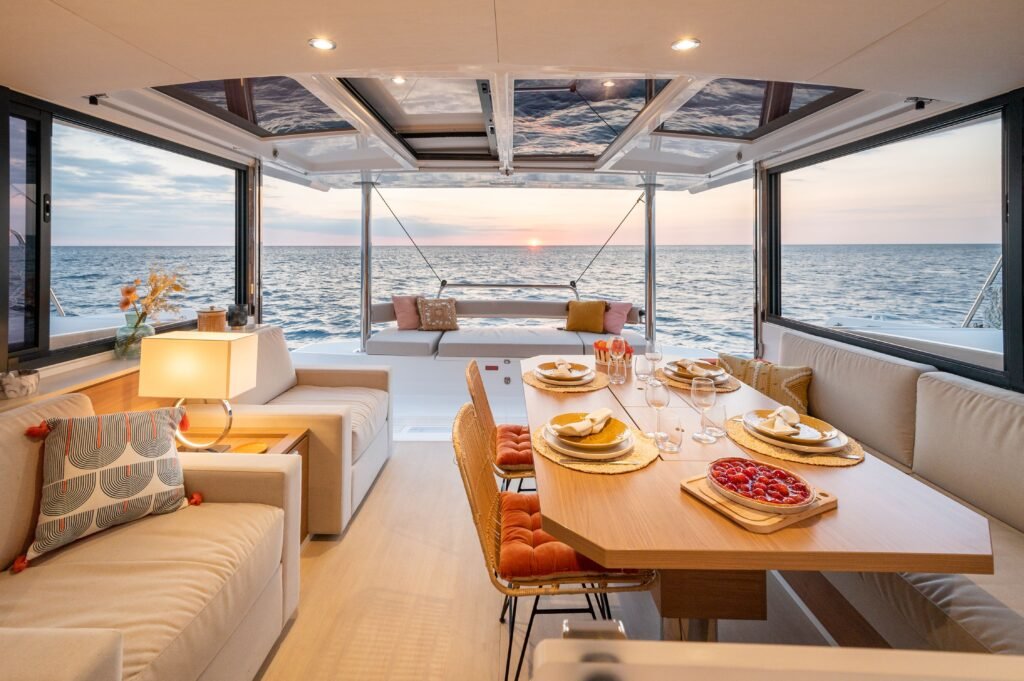 Bali 4.5 yacht charter in French Polynesia