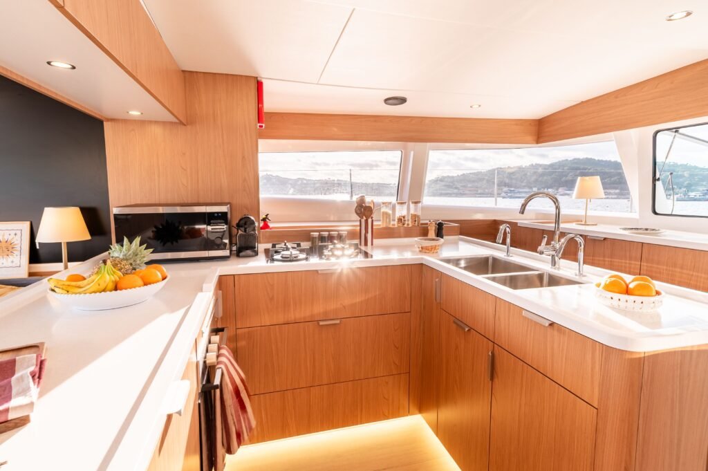 Bali 5.2 yacht charter in French Polynesia