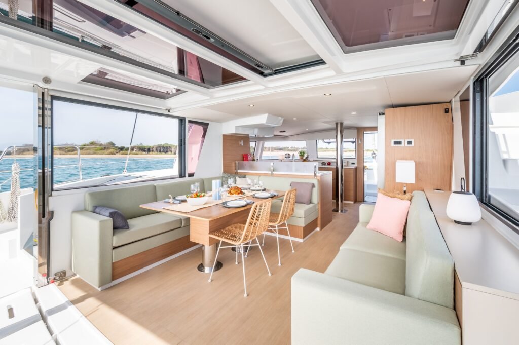 Bali 4.6 yacht charter in French Polynesia