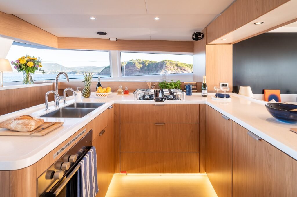 Bali 5.4 yacht charter in French Polynesia