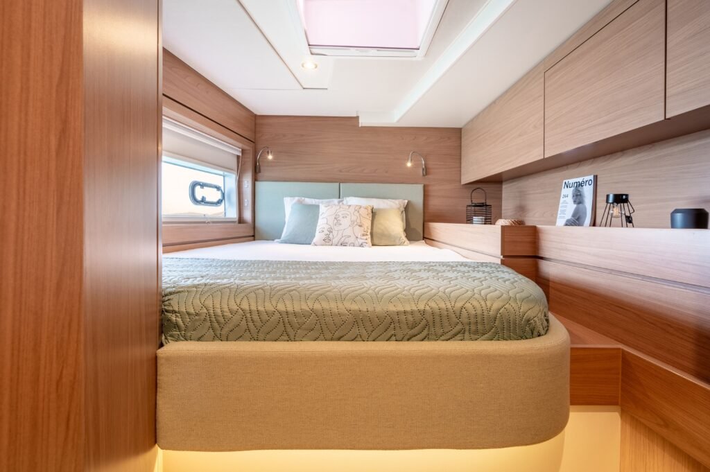 Bali 4.6 yacht charter in French Polynesia