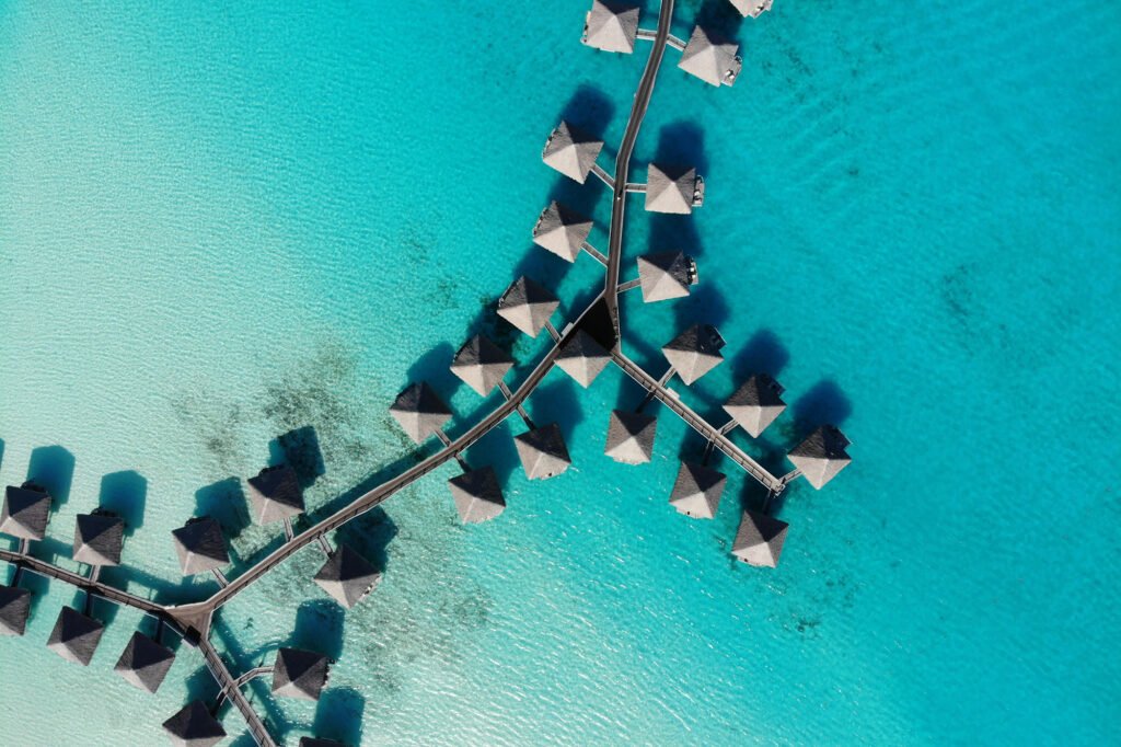 Tahiti luxury yacht charter
