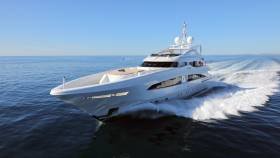 Halo yacht charter in French Polynesia