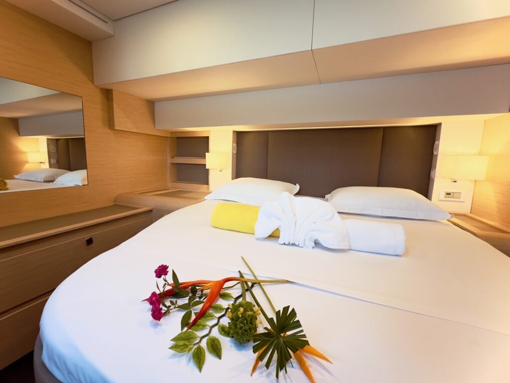 Argo yacht charter in French Polynesia