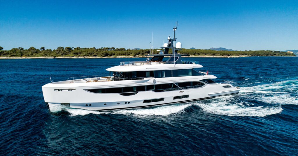 Northern Escape yacht charter in French Polynesia